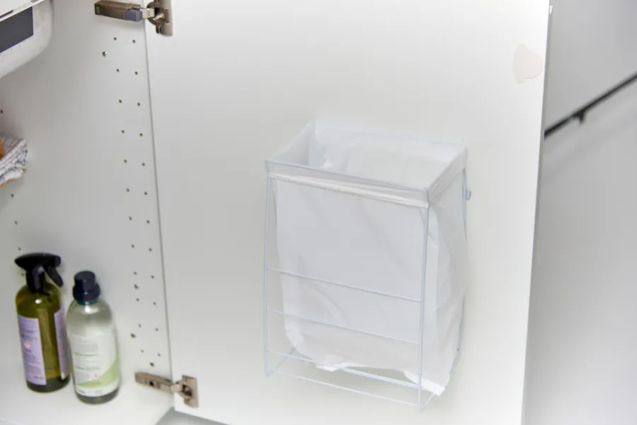 DAY Husholdningsartikler|Affaldssortering|Affaldsstativ H34 x B23,5 x D21 cm -