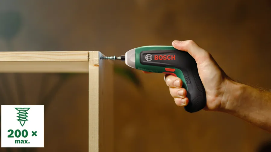 Bosch Bore- & Skruemaskiner|Spændeværktøj|IXO 8 Basic akku skruetrækker m/bits
