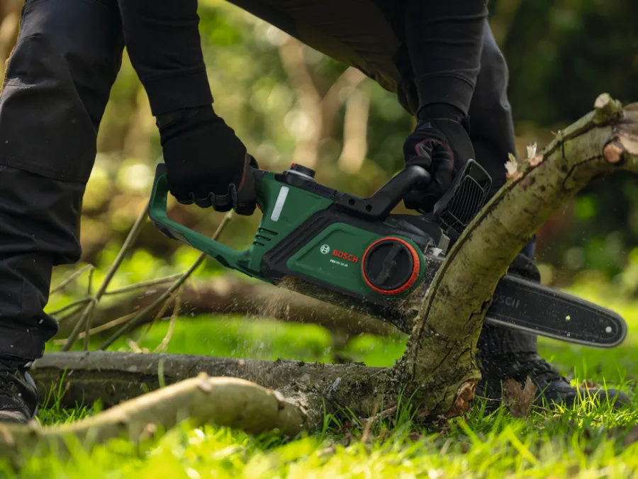 Bosch Motorsave & Kæder|PKE18V-30-28 kædesav 4,0 Ah