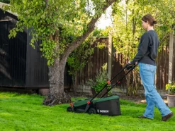 Bosch Plæneklippere|Rotak 18V-32 akku plæneklipper 4,0 Ah