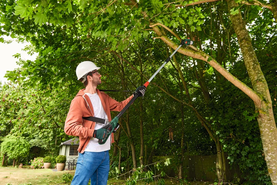 Bosch Motorsave & Kæder|UniversalChainPole 18 kædesav m/teleskop