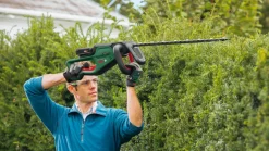 Bosch Hækkeklippere|UniversalHedgeCut 18V-50 hækkeklipper 2,5 Ah