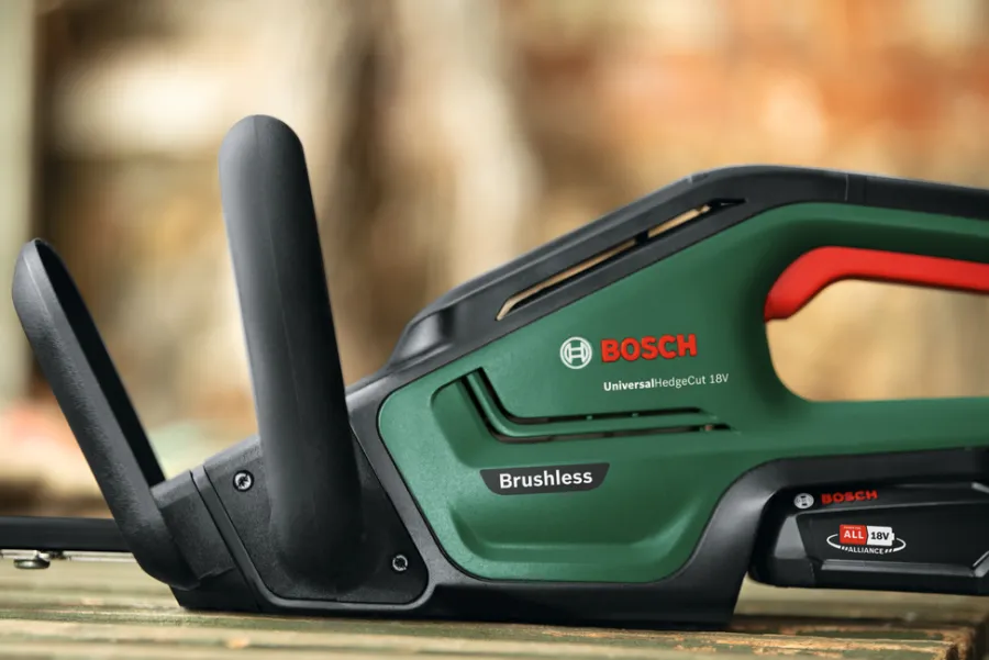 Bosch Hækkeklippere|UniversalHedgeCut 18V-48 hækkeklipper 2,5 Ah