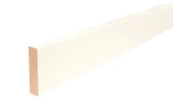 Hornbaek Lister|Fodliste glat i MDF hvid - 14 x 65 x 2780 mm