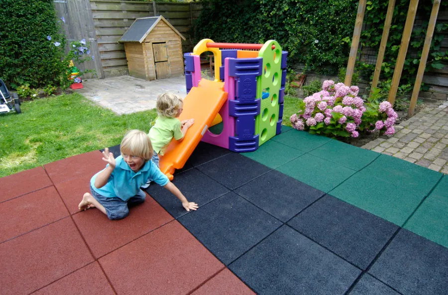 Poolcovers, Liners & Underlag|Arbejdsborde & Reoler|Gummiflise 40 x 40 x 2,5 cm