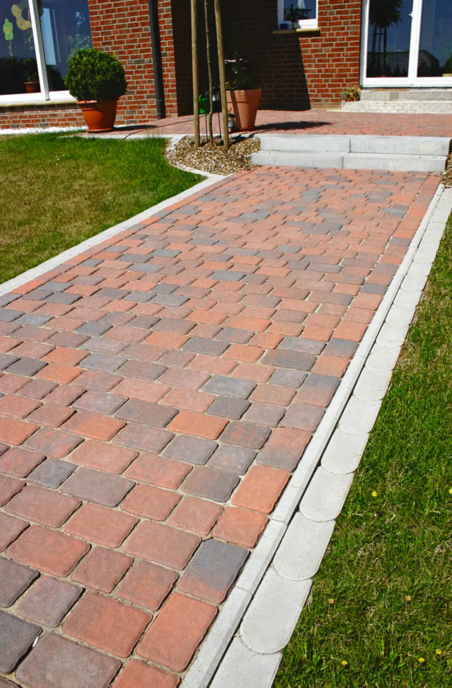 Betongruppen RBR Bedafgrænsning & Minihegn|Kantsten beton grå 5 x 15 x 100 cm