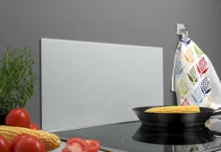 HOME it Køkkenudstyr|Stænkplade hvid glas firkantet 80 x 40 cm