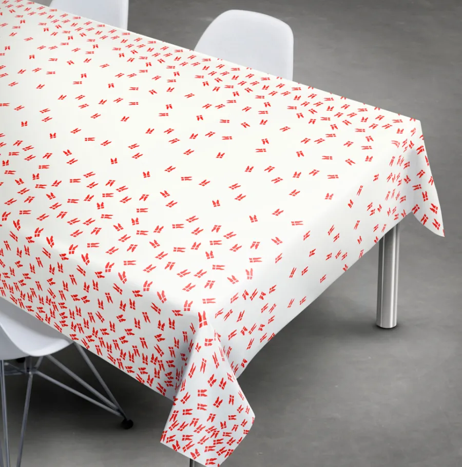 Pynt & Festudstyr|Boligindretning|Voksdug med flag 115 x 220 cm